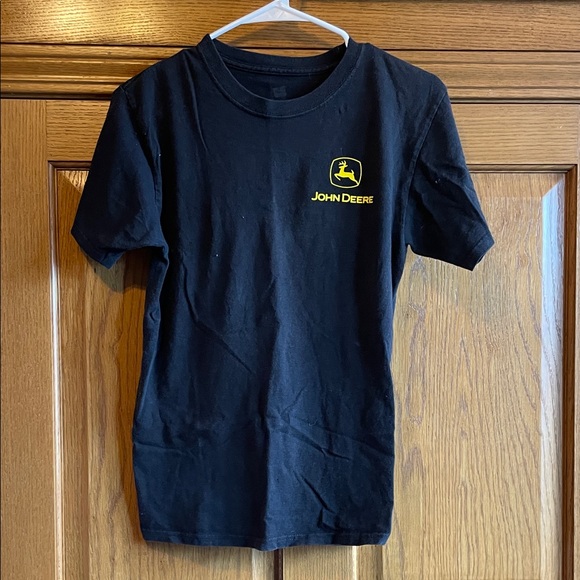John Deere Kids Tee in Black with Yellow Emblem - Picture 1 of 3